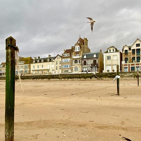 Saint-Aubin-Sur-Mer: Bel Appartement Traversant Экстерьер фото